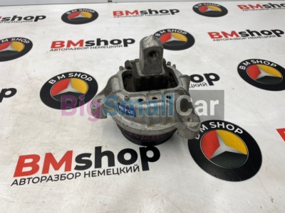 Подушка двигателя левая BMW 523i 2012 F10 N20B20B 22116785601 - купить Александровке