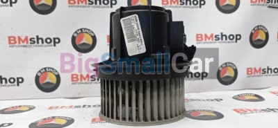 Мотор печки Mercedes E550 2009 W212 273.971 A2048200208 - купить Александровке