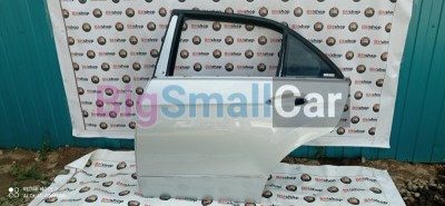 Дверь левая задняя Mercedes E550 2009 W212 273.971 A2127320109 - купить Александровке