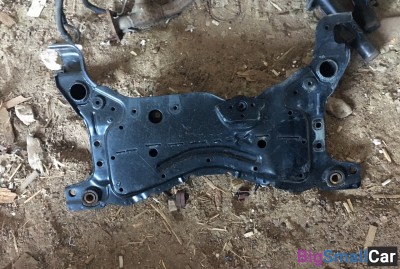 Подрамник Мазда 3 2.0 - купить Александровке