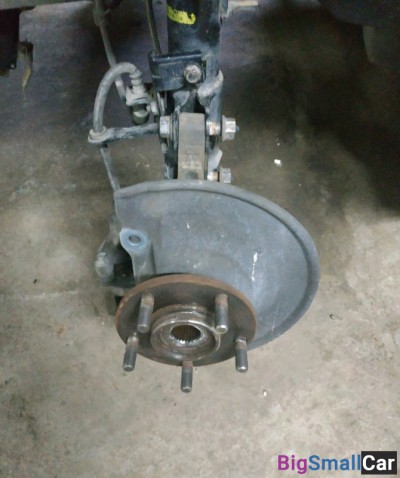 Mitsubishi Outlander xl кулак поворотный левый - купить Александровке