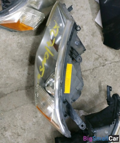 Outlander xl фара левая ксенон - купить Александровке