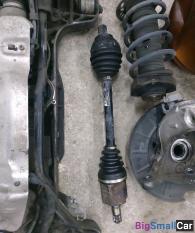 Привод левый Фольксваген Пассат б6 - купить Александровке