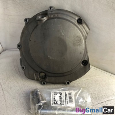 Крышка двигателя правая GSF 250 95 Б/У 08345 - купить Александровке