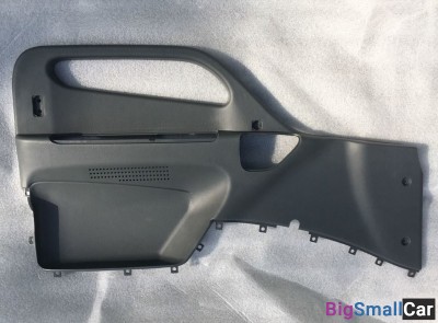 Обшивка двери правая Hyundai HD72 811215H011TH - купить Александровке