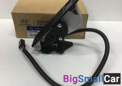 Педаль газа Hyundai HD78 D4DD 327105K003 - купить Александровке
