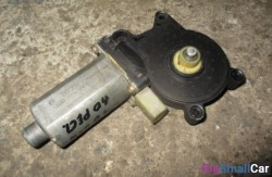 Моторчик стеклоподъемников перед. лев. (51 Оснащение Кузов) 67628381515 - купить Александровке