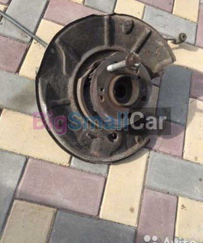 Задняя правая цапфа Mercedes s220