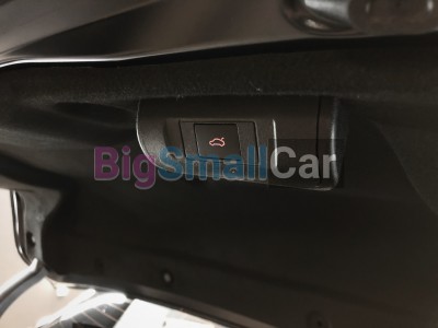 Автоматический доводчик багажника на Toyota Sprinter Carib - купить Александровке